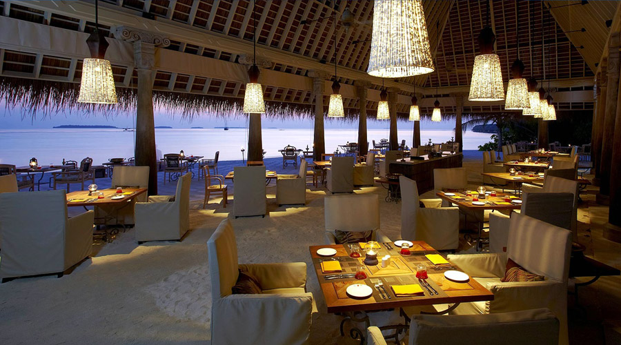 Anantara Kihavah Maldives Villas - Plates