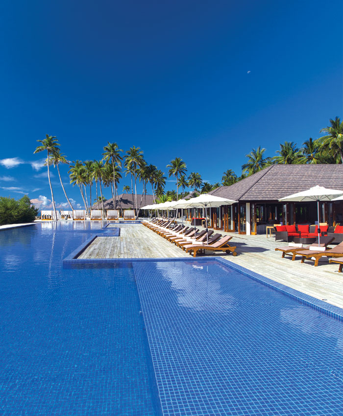 Atmosphere Kanifushi, Maldives - The Liquid