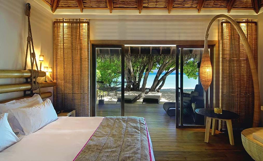 Constance Moofushi Resort - Beach Villas