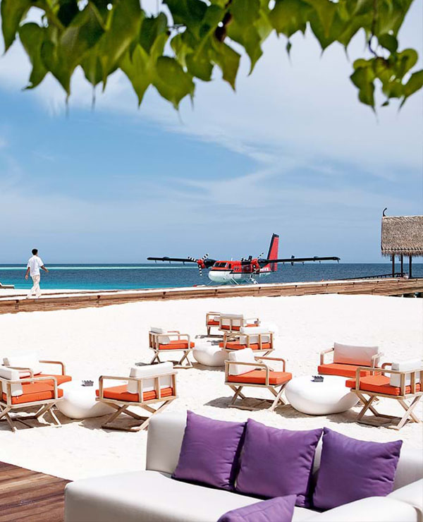 Constance Moofushi Resort - Manta Bar