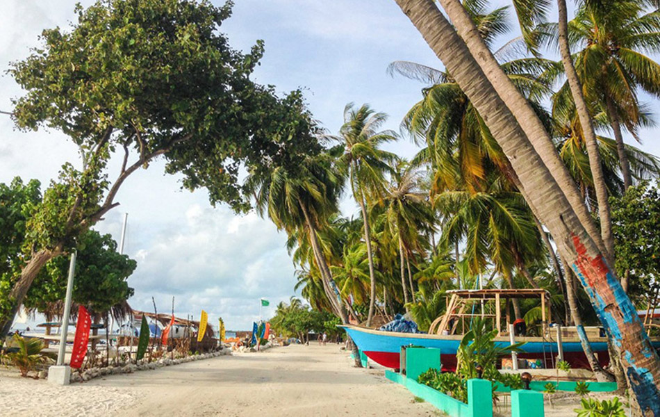 Embudu Village Resort Maldives - Island Excursions