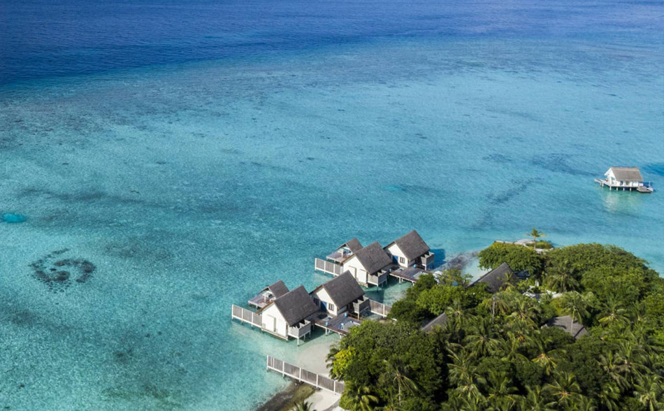 Four Seasons Resort - Three-Bedroom Land And Ocean Suite