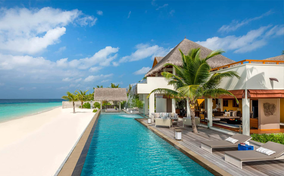 Four Seasons Resort - Three-Bedroom Landaa Estate