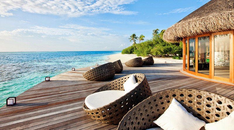 Hideaway Beach Resort & Spa - Meeru Bar and Grill