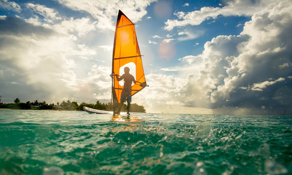 Holiday Inn Resort Kandooma - Water Sports