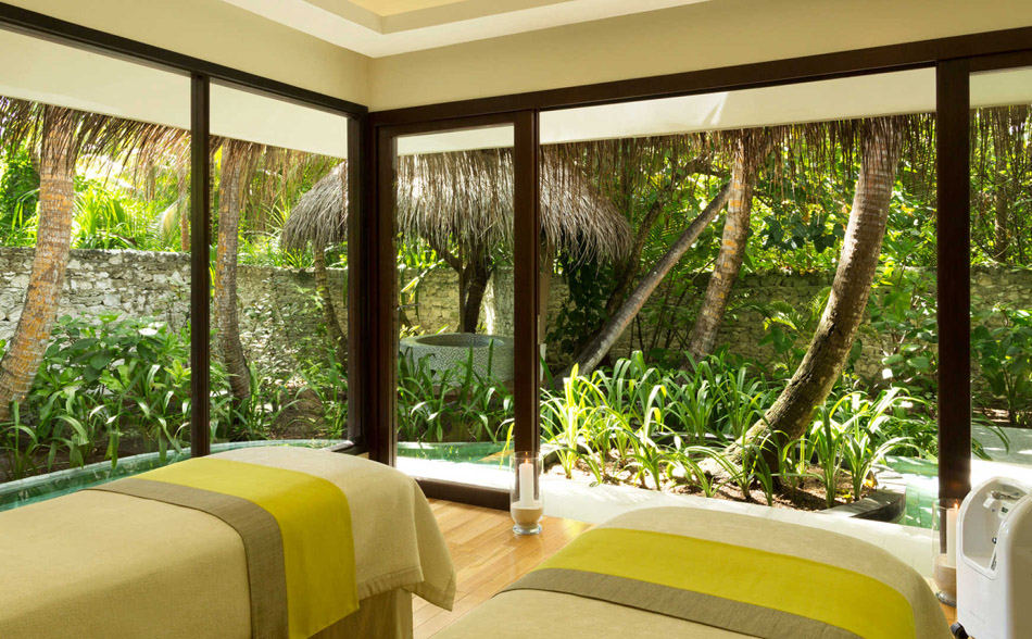 Niyama Private Islands - Deepflight Adventure