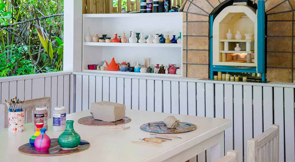 One & Only Reethi Rah Maldives - Artist Studio