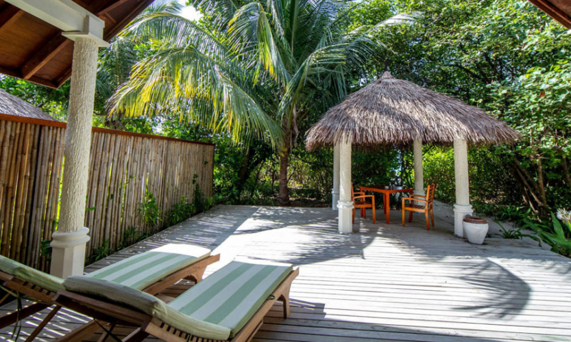 Furaveri Island Resort & Spa Beach Villa
