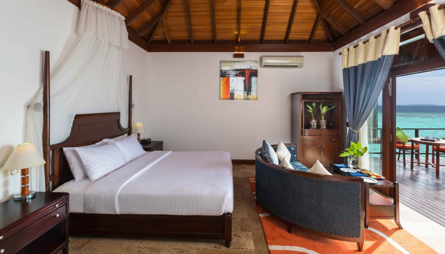 Olhuveli Beach & Spa Deluxe Water Villas