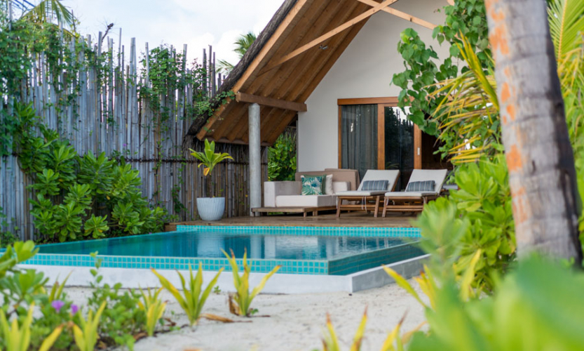 Fushifaru Maldives Pool Beach Villa Sunrise